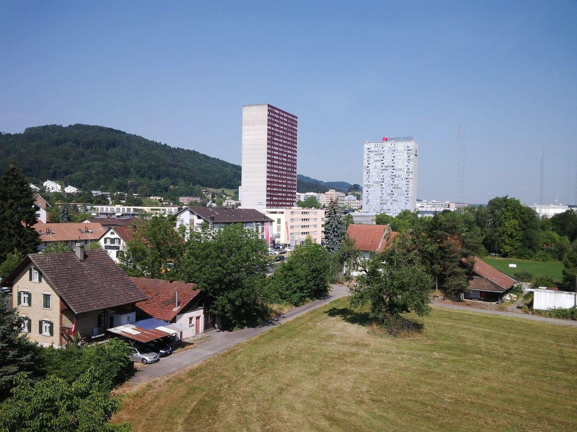 Tailormade Hotel Idea Spreitenbach Exterior photo